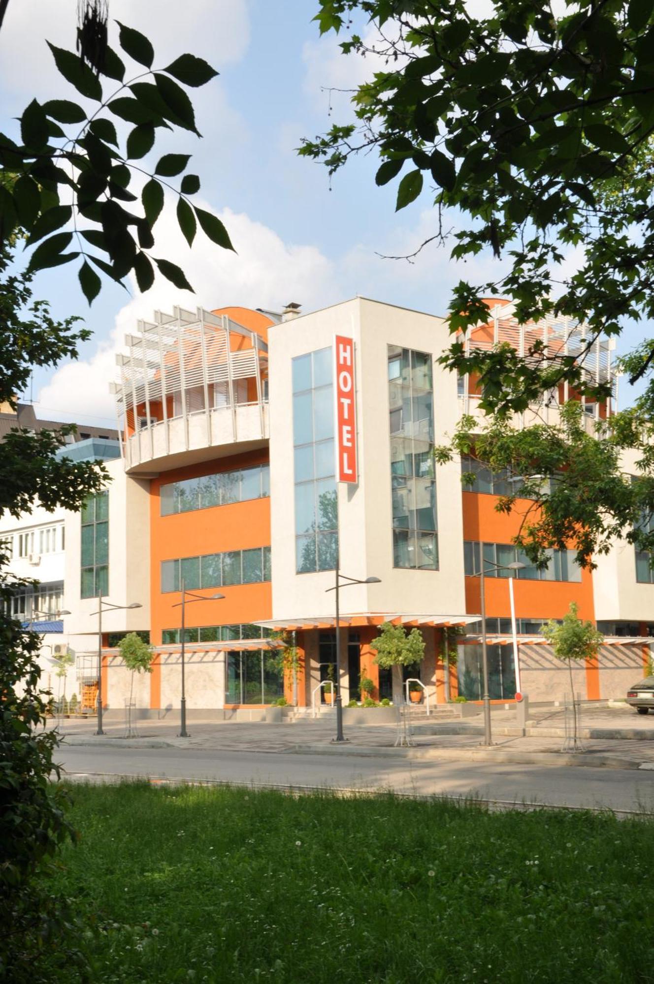Hotel Botika Kraljevo Exterior photo